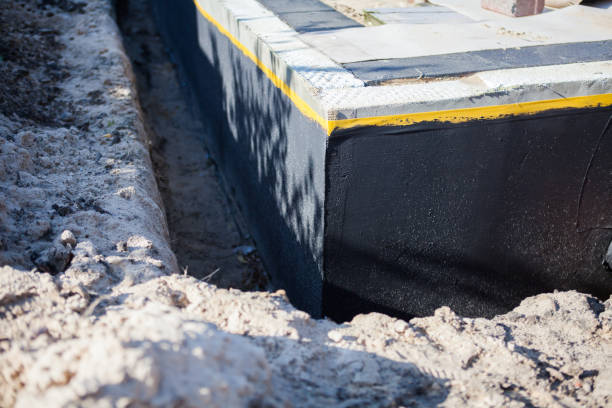 Professional Vapor Barrier Installation technician working in Rutherford, TN